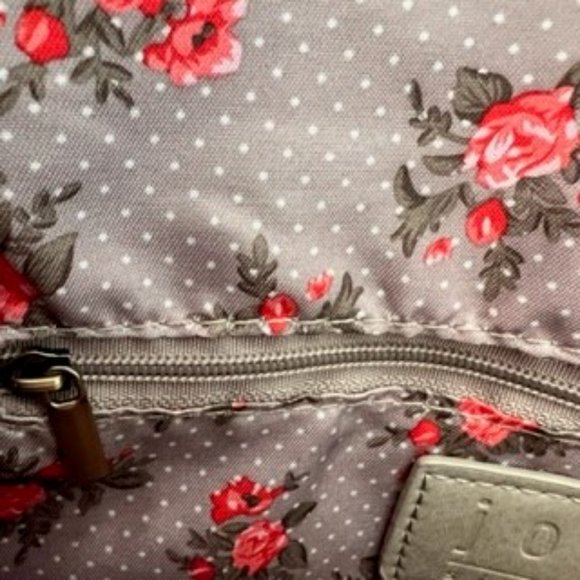 Alyssa Backpack Bag- Cute Floral Interior - Picture 7 of 10